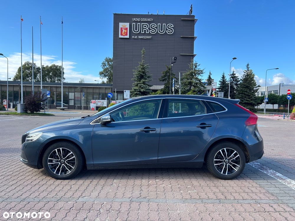 Volvo V40 D3 Drive-E Inscription - 4