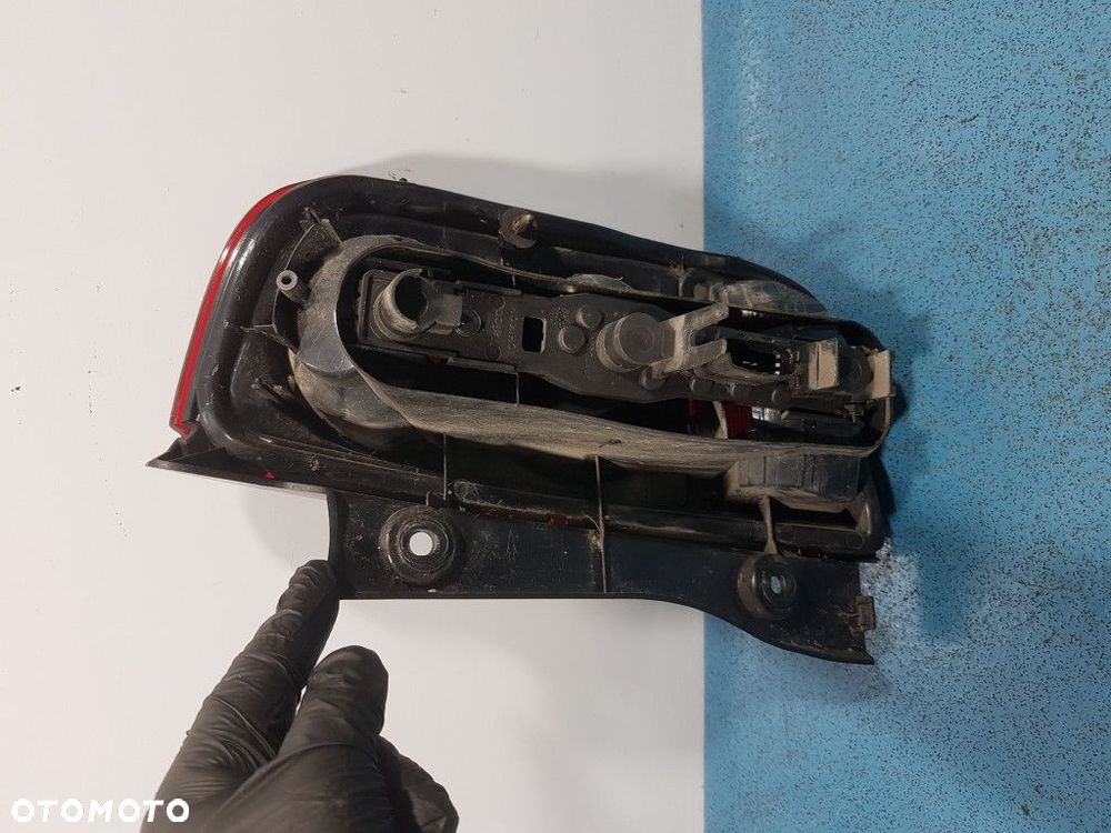 NISSAN MICRA K12C LIFT LAMPA TYŁ LEWA ZEWNĘTRZNA - 3