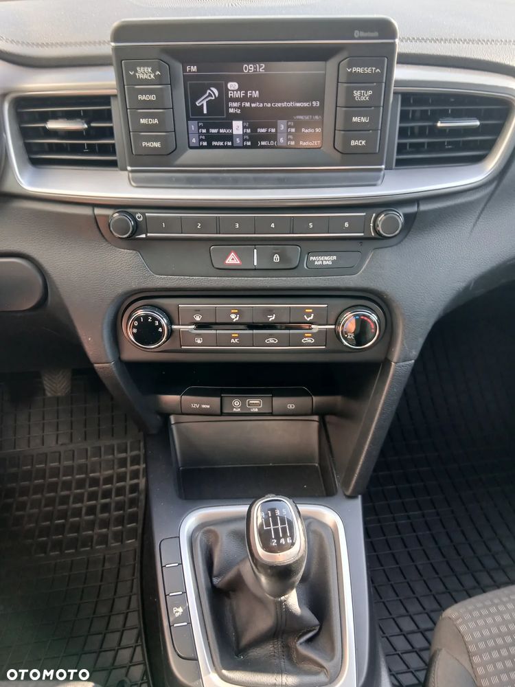 Kia Ceed 1.4 M - 9