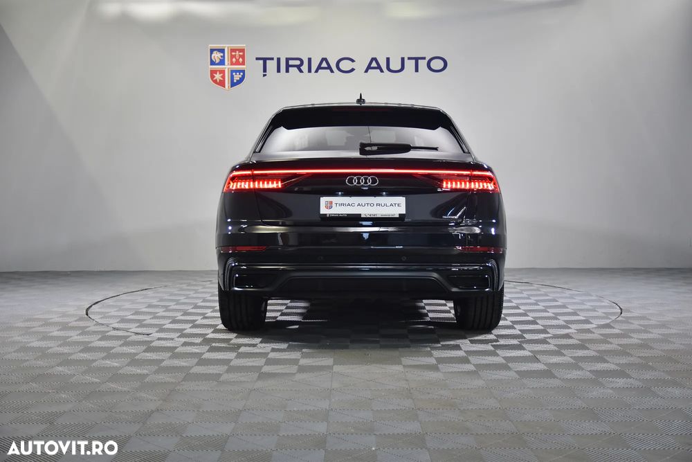 Audi Q8 - 4