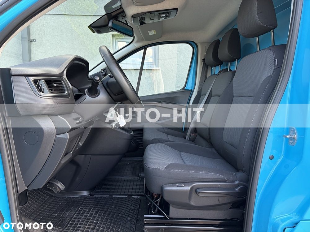 Renault Trafic - 18