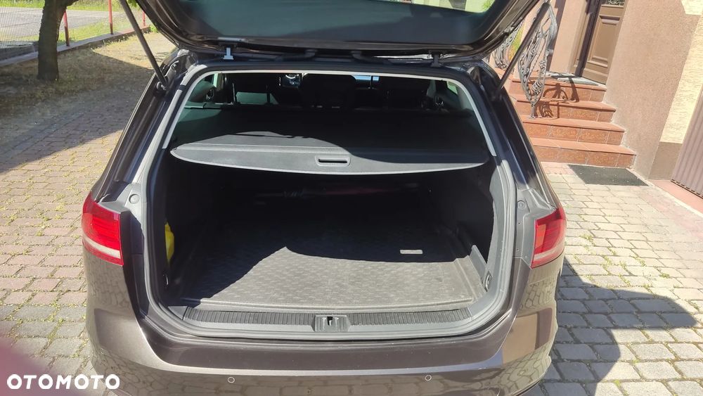 Volkswagen Passat ver-2-0-tdi-bmt-comfortline-dsg - 16