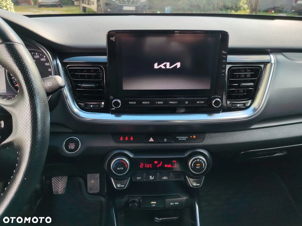 Kia Stonic 1.0 T-GDI MHEV L Business Line - 27