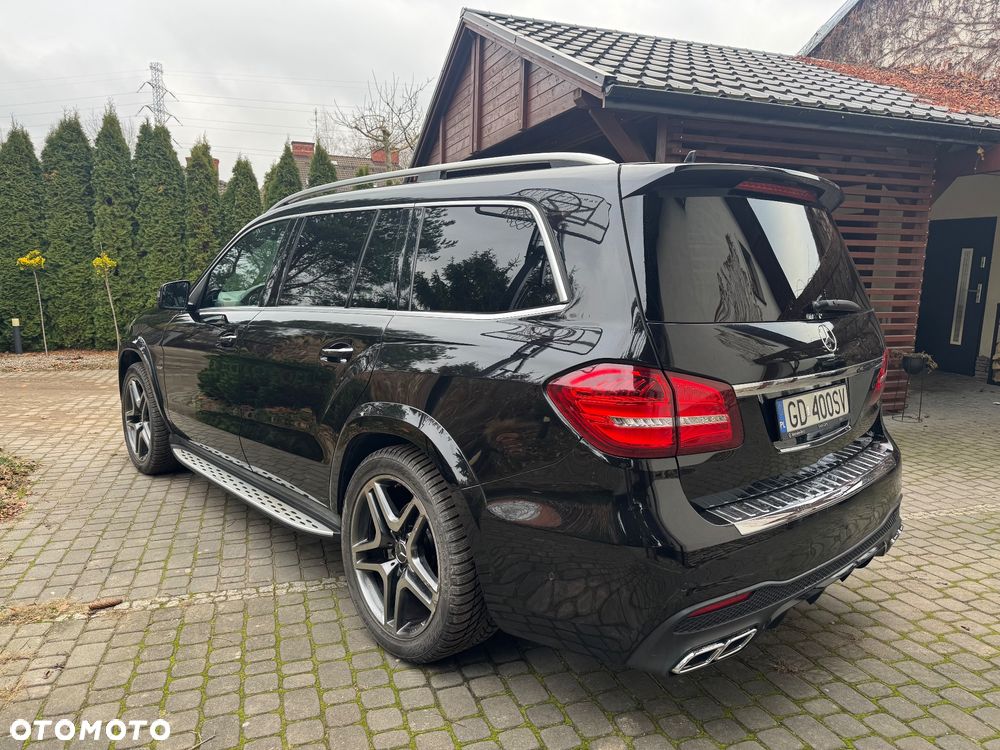 Mercedes-Benz GLS - 9