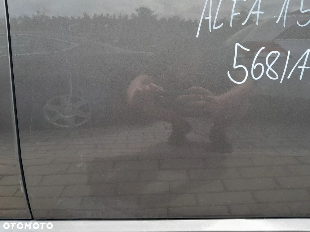Alfa Romeo 159 Drzwi Prawe Przednie Prawy Przód Kolor: 568/A - 4