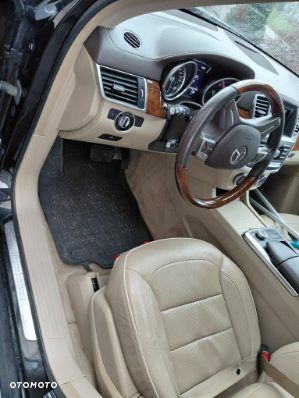 Mercedes-Benz ML 350 BlueTEC 4-Matic - 6