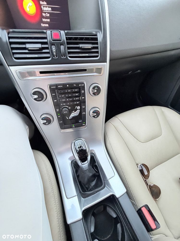 Volvo XC 60 - 20