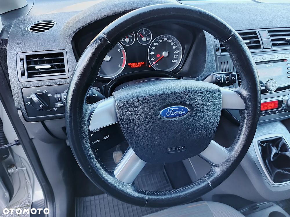 Ford C-MAX 1.8 Titanium - 17