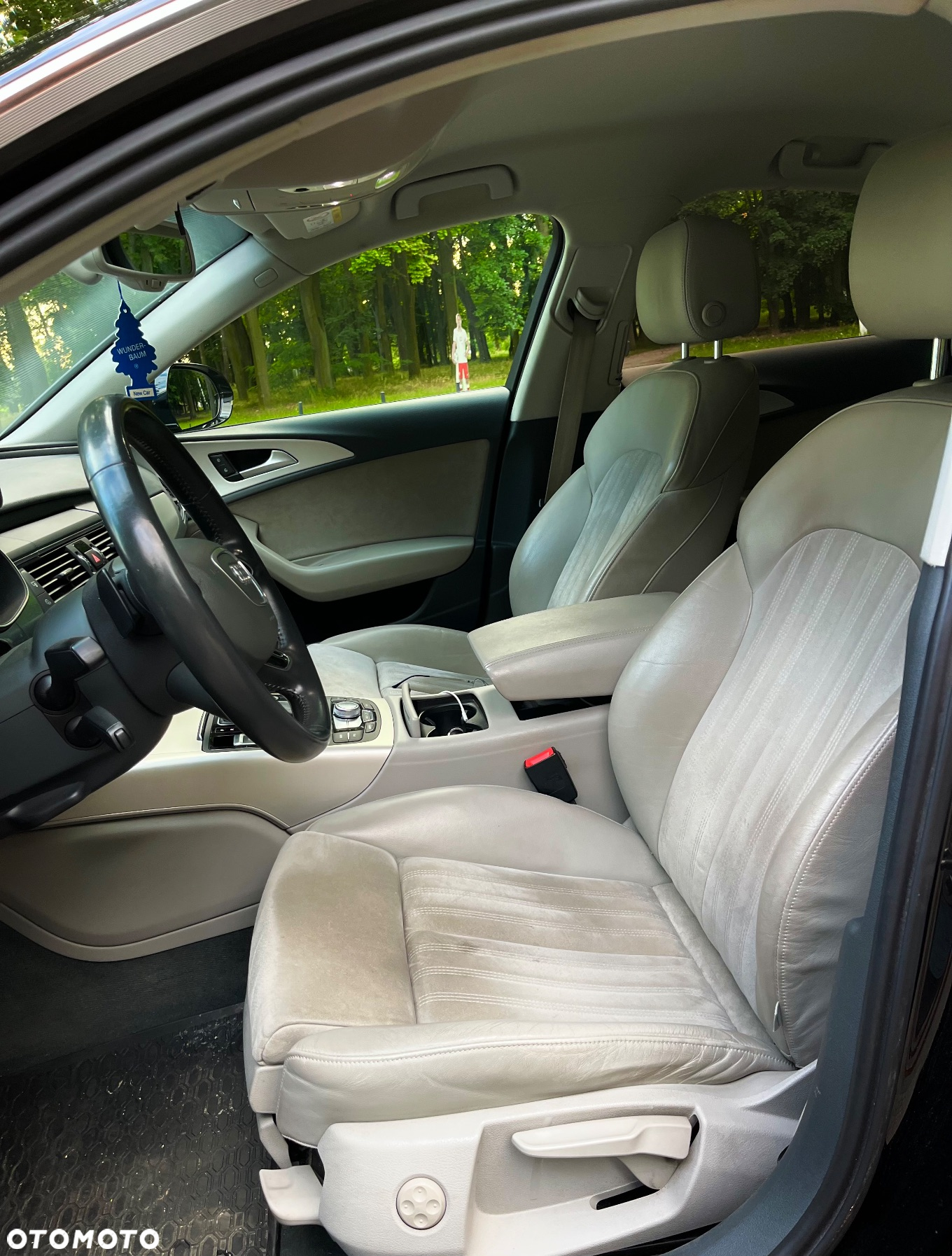 Audi A6 2.0 TDI ultra S tronic - 11