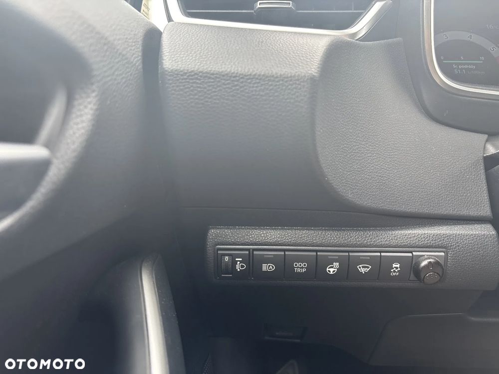 Toyota Corolla 1.8 Hybrid Style - 17