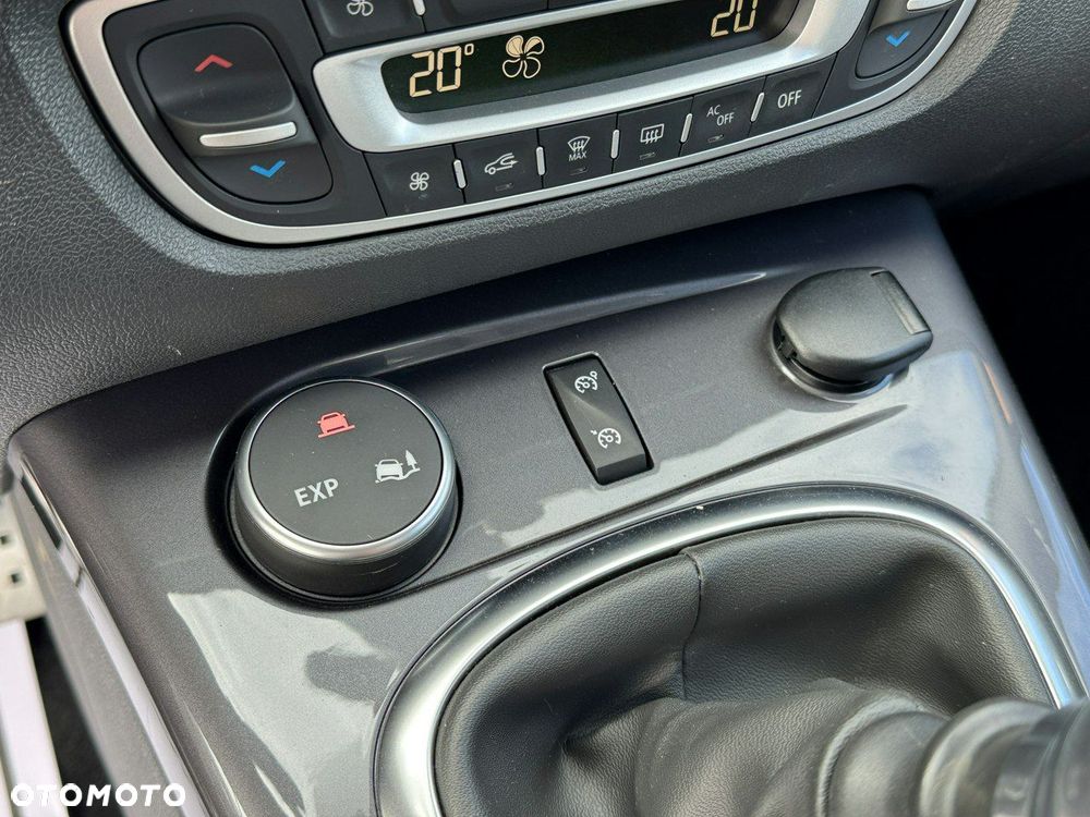 Renault Scenic ENERGY TCe 130 S&S Xmod Bose Edition - 31