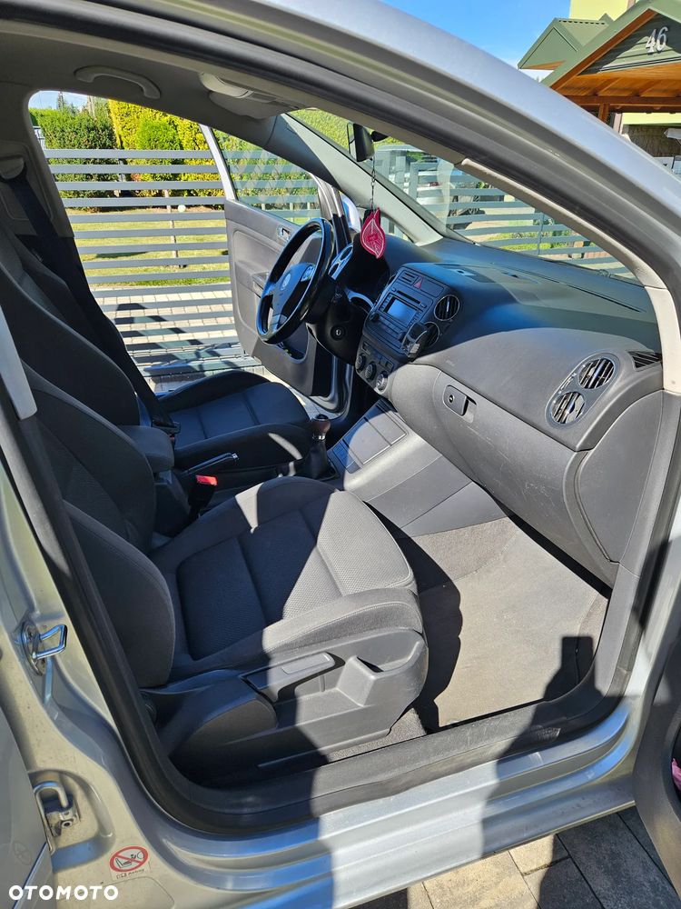 Volkswagen Golf Plus - 13