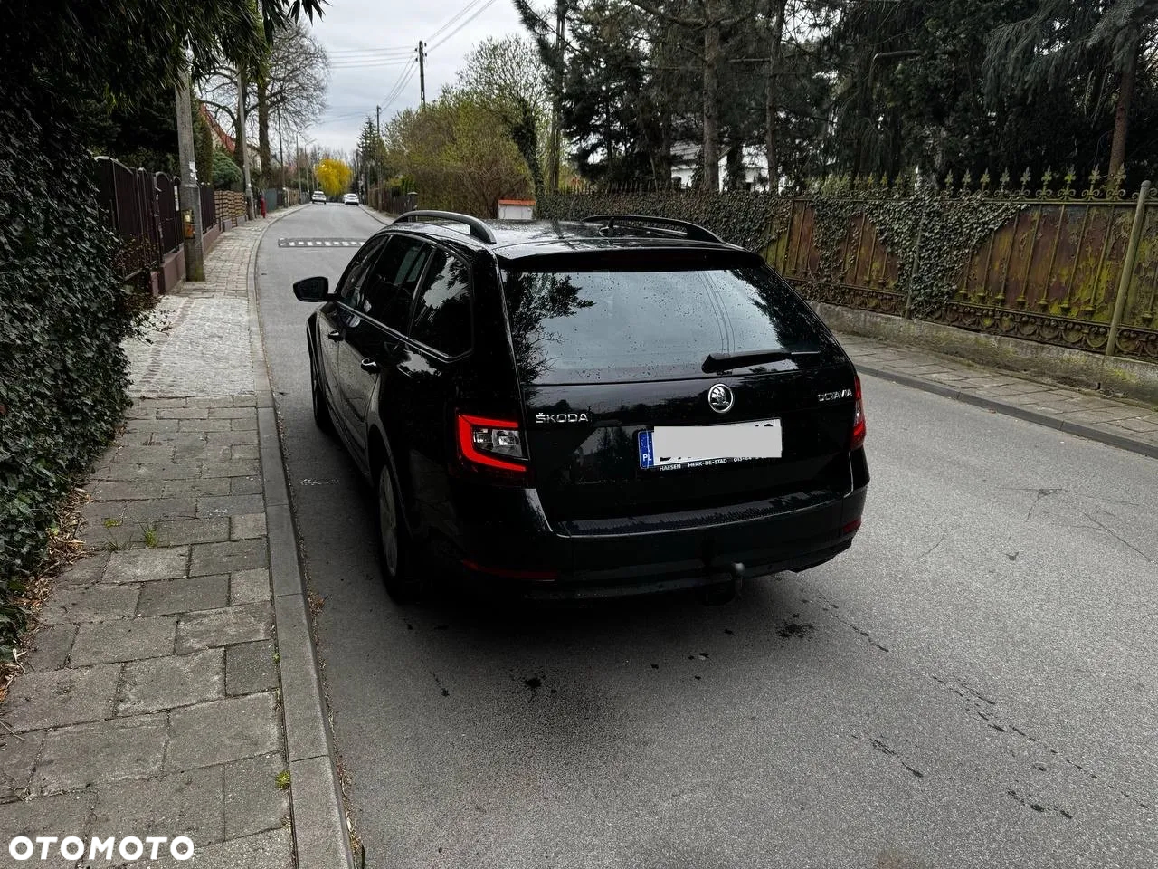 Skoda Octavia Combi 1.6 TDI DSG Ambition - 3