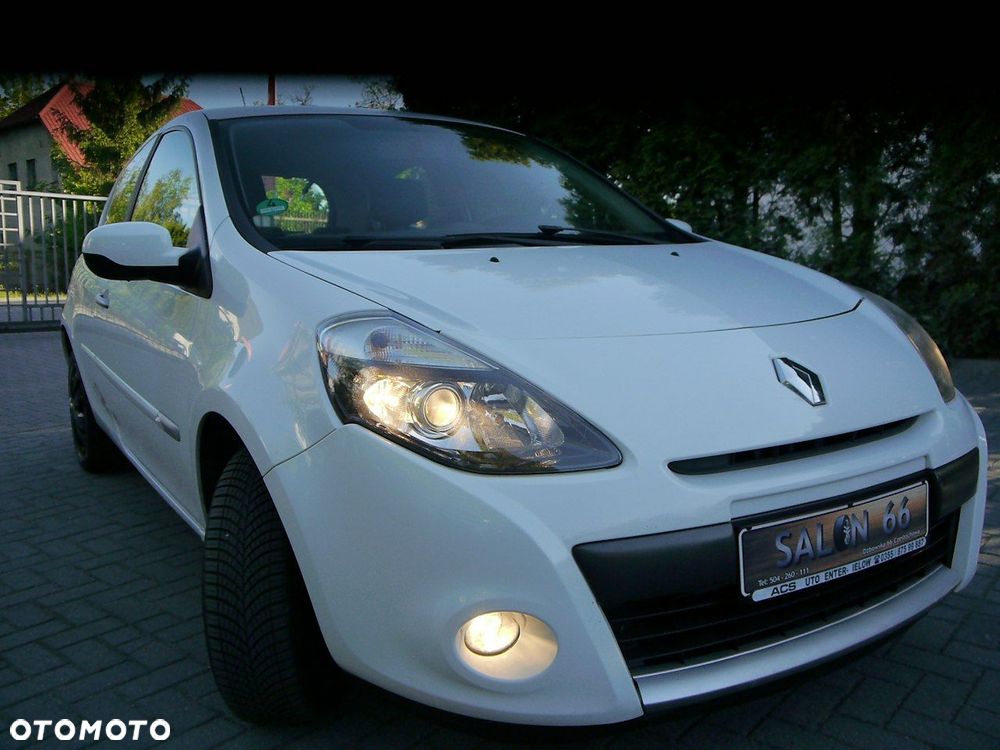 Renault Clio - 9