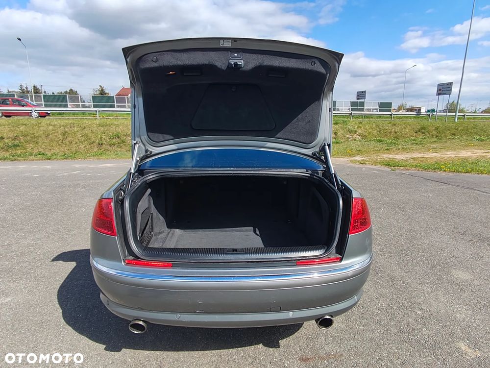 Audi A8 - 36