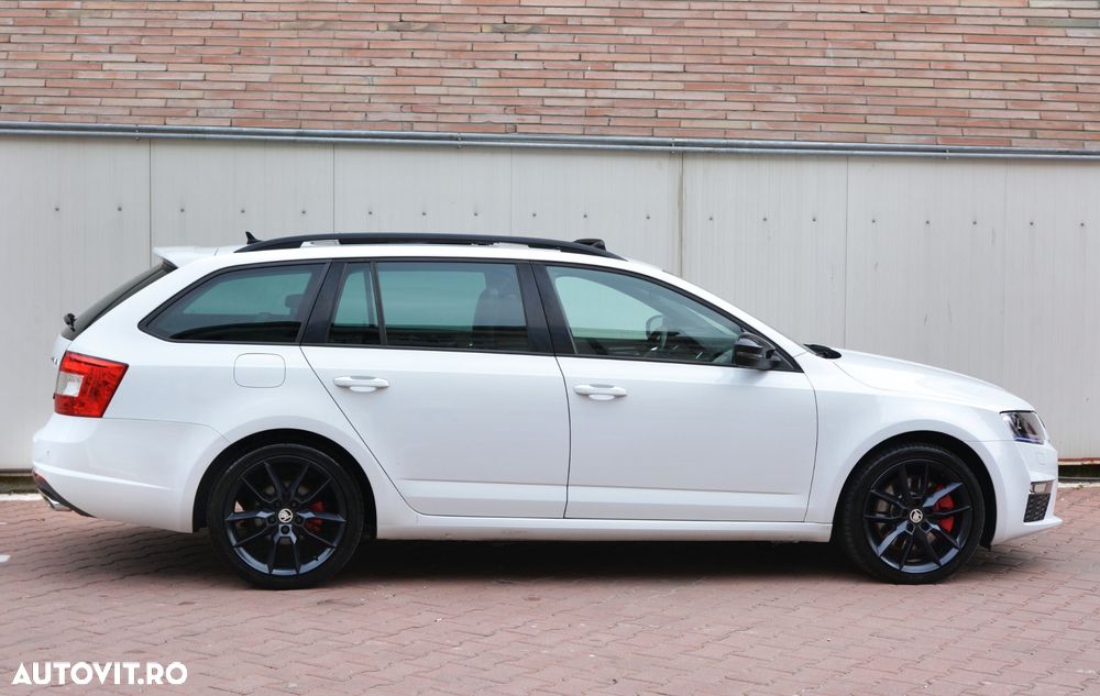 Skoda Octavia 2.0 TDI (Green tec) DSG RS - 16