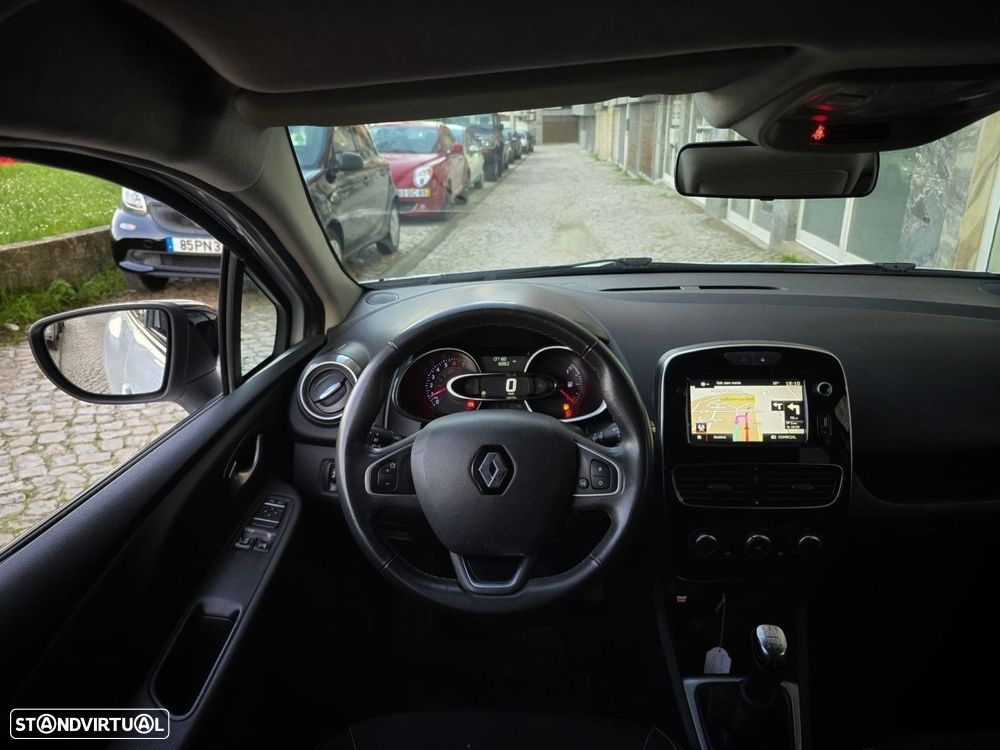 Renault Clio Sport Tourer 0.9 TCe Limited - 6