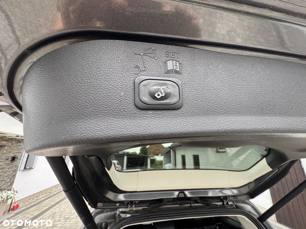 Ford Kuga 2.0 TDCi 4WD Titanium Plus - 21