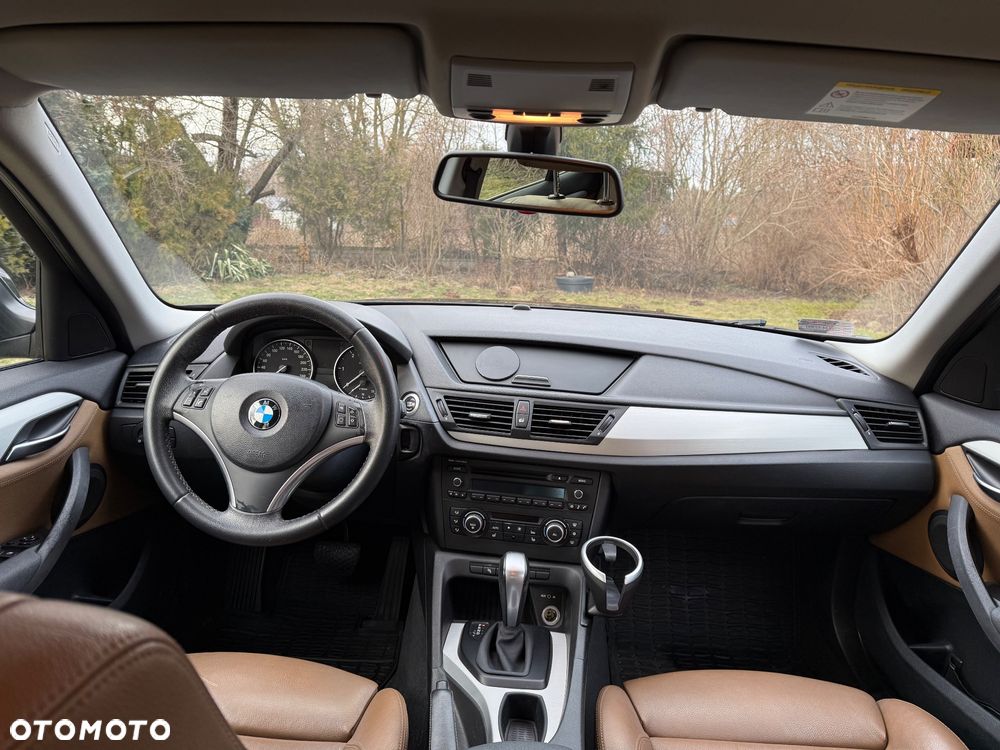 BMW X1 xDrive20d - 15
