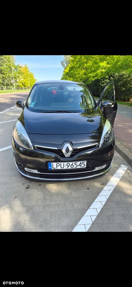 Renault Scenic 2012 photo 2