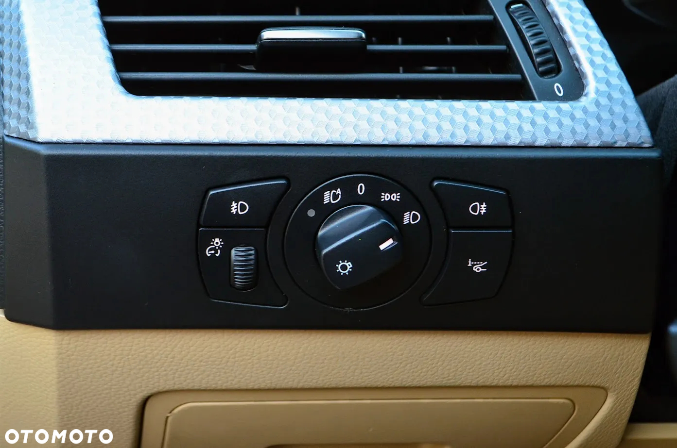 BMW Seria 5 525i Touring - 19