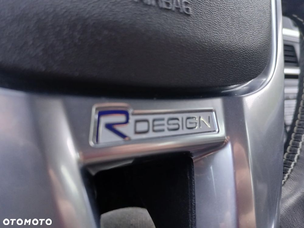 Volvo V60 D3 R-Design - 27