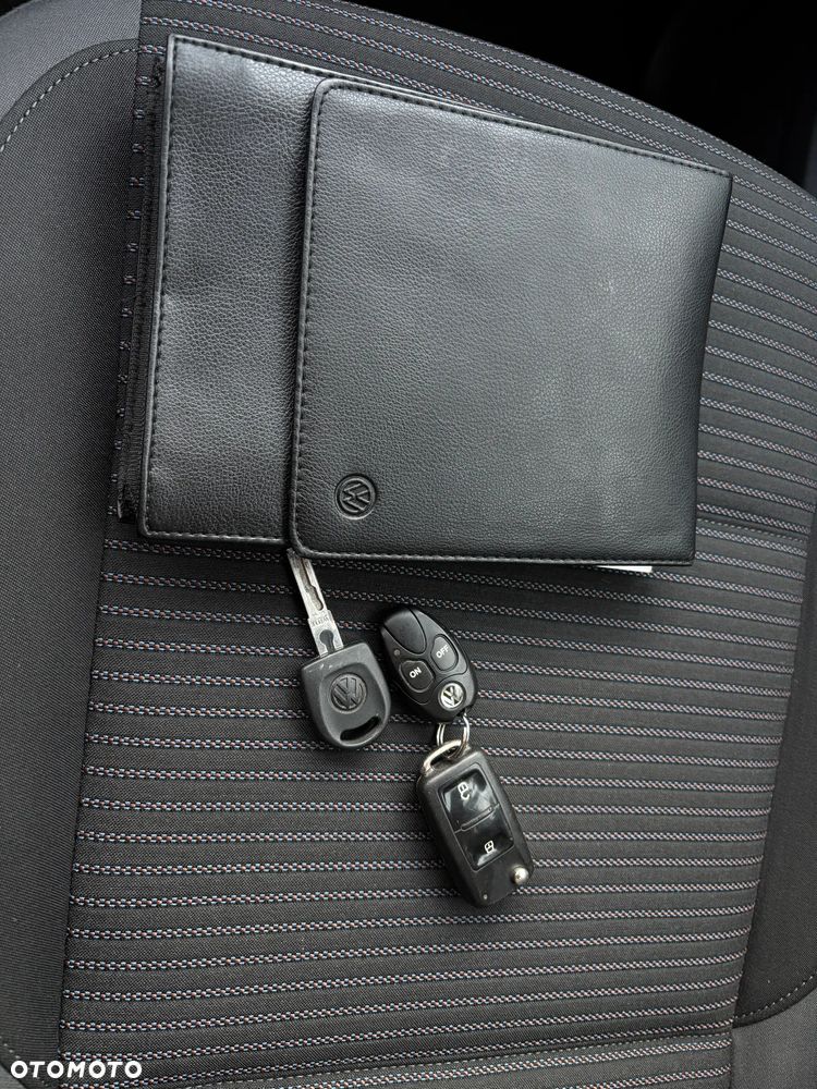 Volkswagen Amarok 2.0 BiTDI Highline - 24