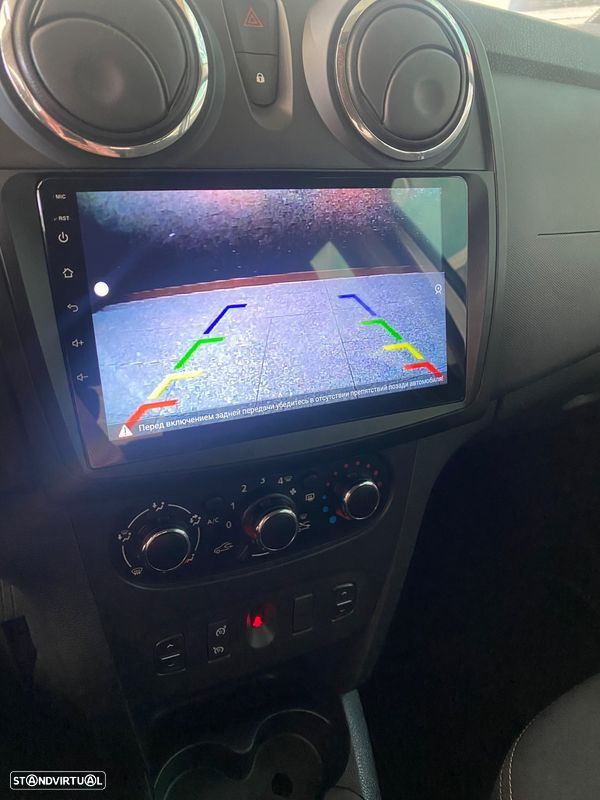 Dacia Sandero 0.9 TCe Comfort - 10