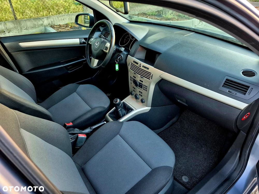 Opel Astra - 13