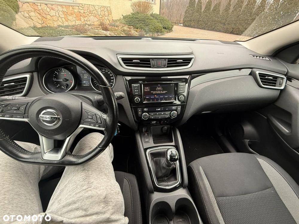 Nissan Qashqai 1.5 dCi N-WAY - 17
