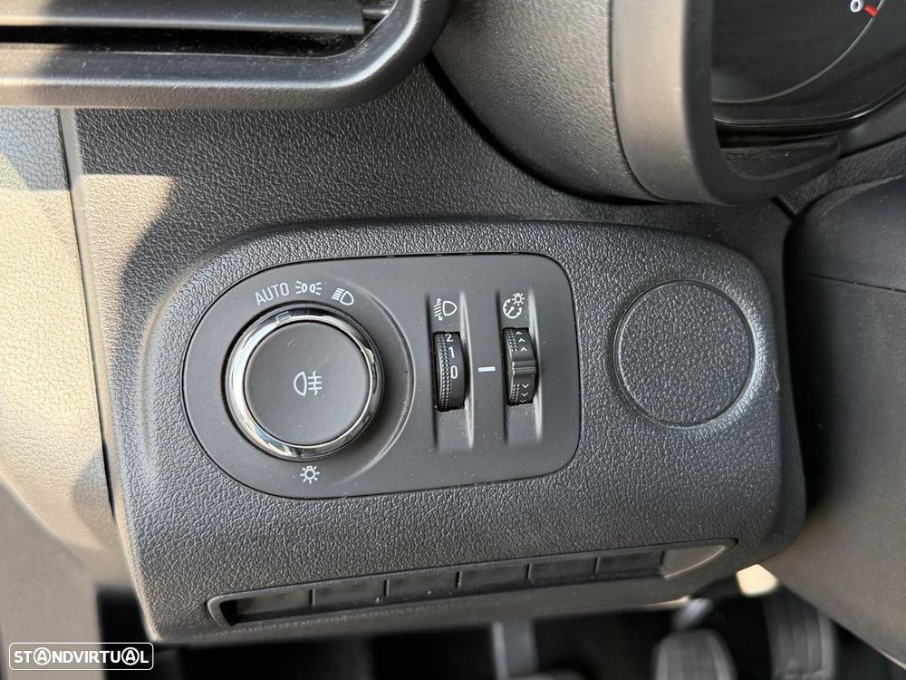 Opel Combo 1.5 D L2H1 Enjoy 102Cv | CARPLAY | IVA DEDUTÍVEL - 16