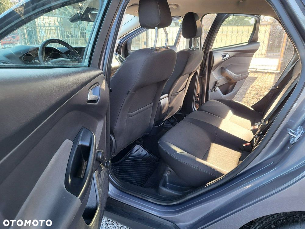 Ford Focus - 16