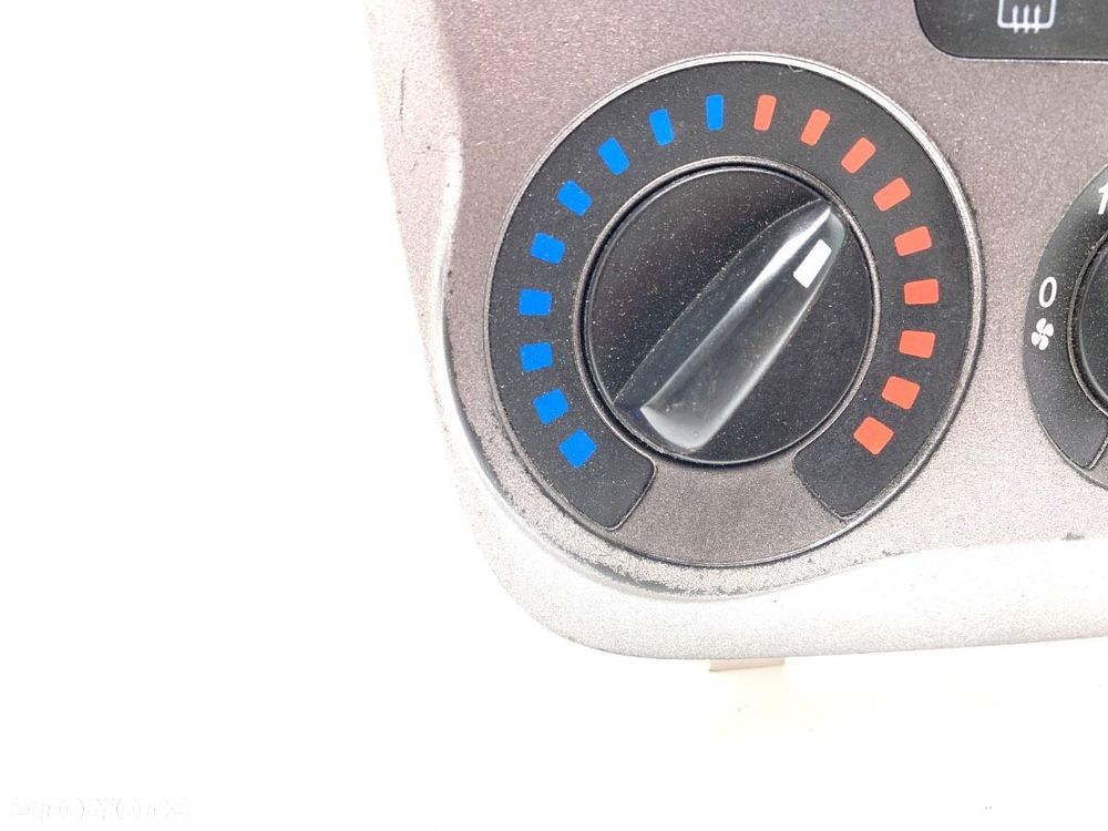 PANEL STEROWANIA NAWIEWU  FIAT PUNTO EVO (199_) 2008 - 2022 1.2 51 kW [69 KM] benzyna 2009 - 2012 - 2