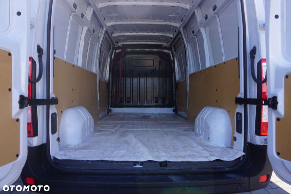 Renault Master - 10