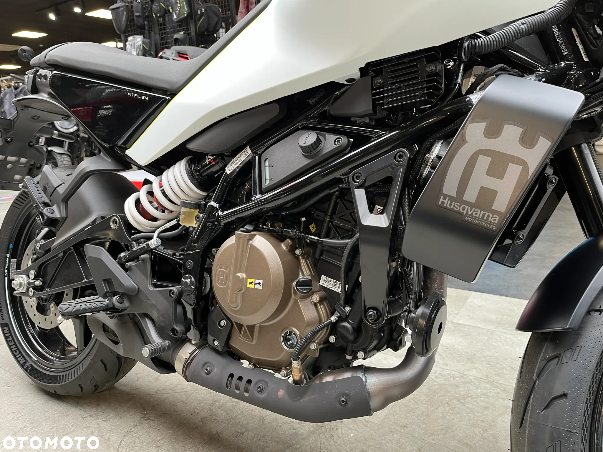 Husqvarna Vitpilen - 6