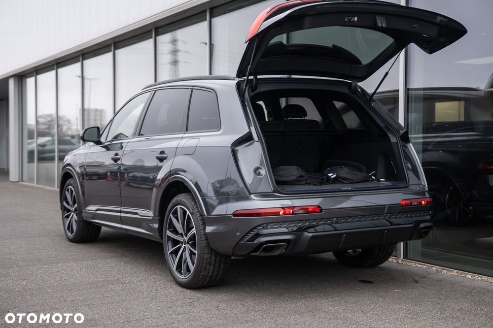 Audi Q7 - 9