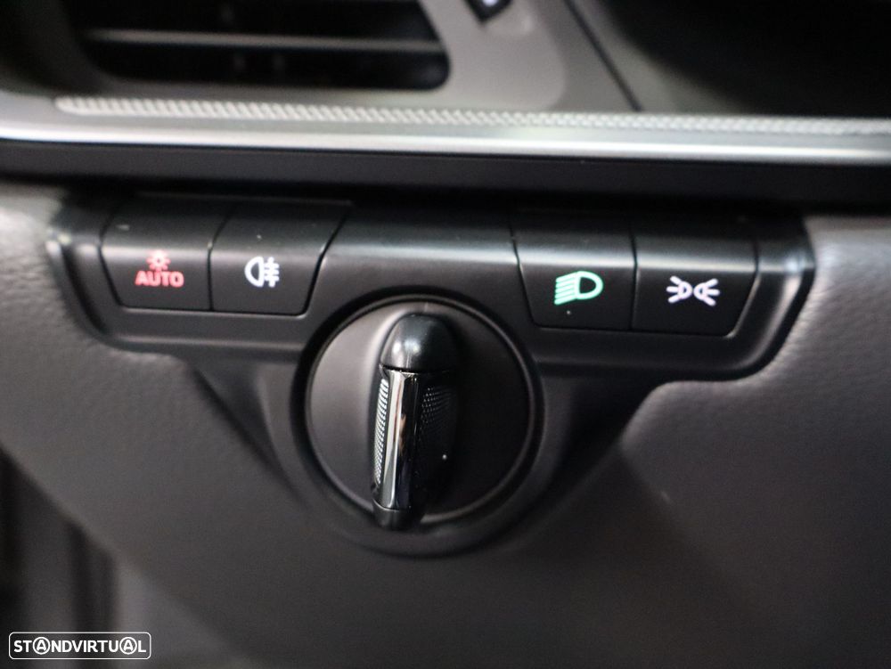 Porsche 911 (992) Carrera 4S PDK - 25