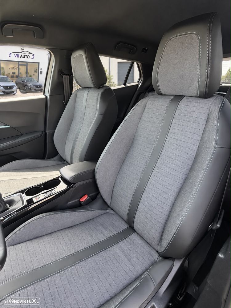 Peugeot 2008 PureTech 130 Allure Pack - 7
