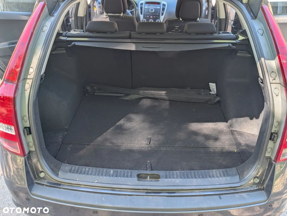 Kia Ceed 1.4 M - 22