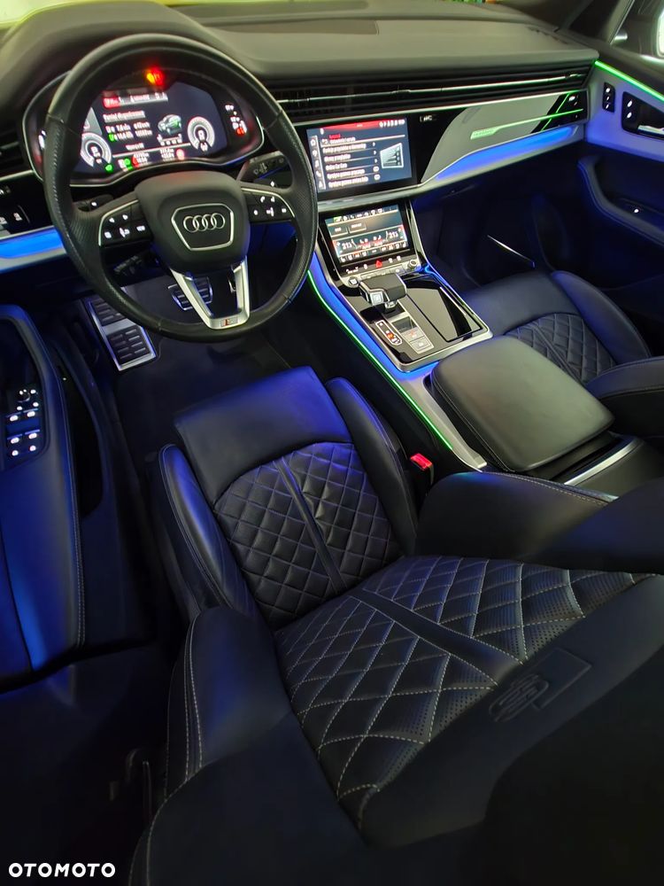 Audi Q8 - 27