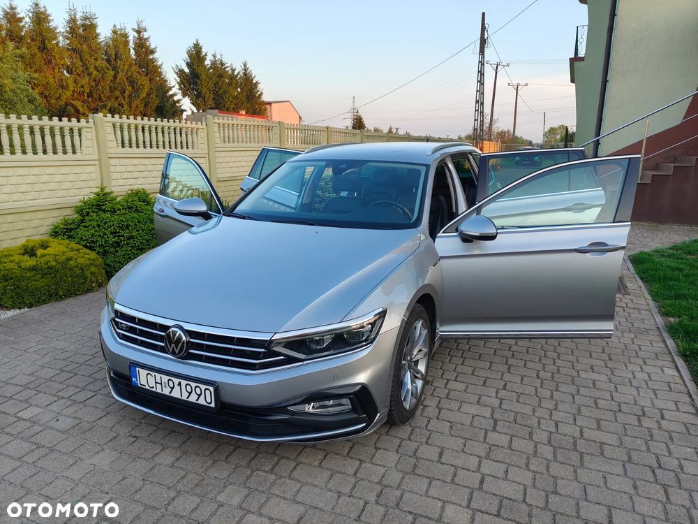 Volkswagen Passat Variant 2.0 TDI SCR DSG 4Motion Elegance - 23