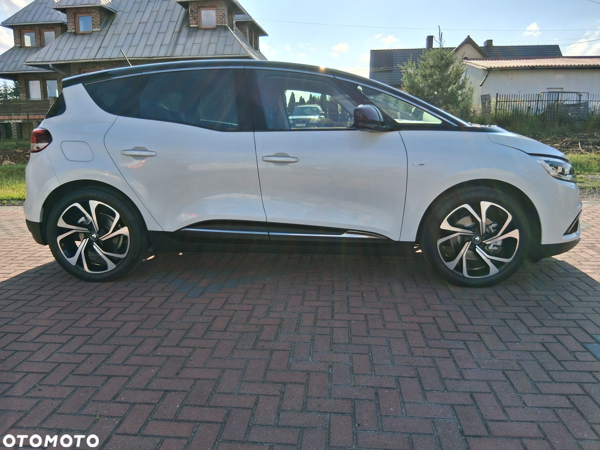 Renault Scenic 1.2 TCe Energy Bose - 6
