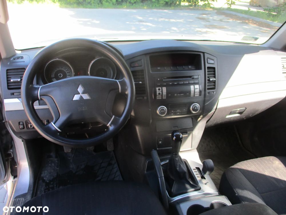 Mitsubishi Pajero 3.2 DID Invite - 7