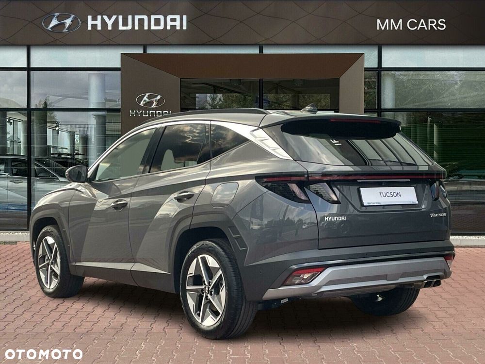 Hyundai Tucson - 8