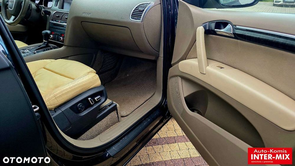 Audi Q7 - 32