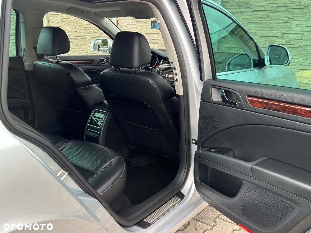 Skoda Superb 1.8 TSI Elegance DSG - 19