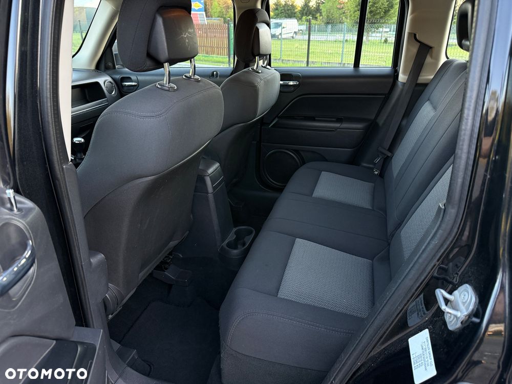 Jeep Patriot 2.4 Sport - 16