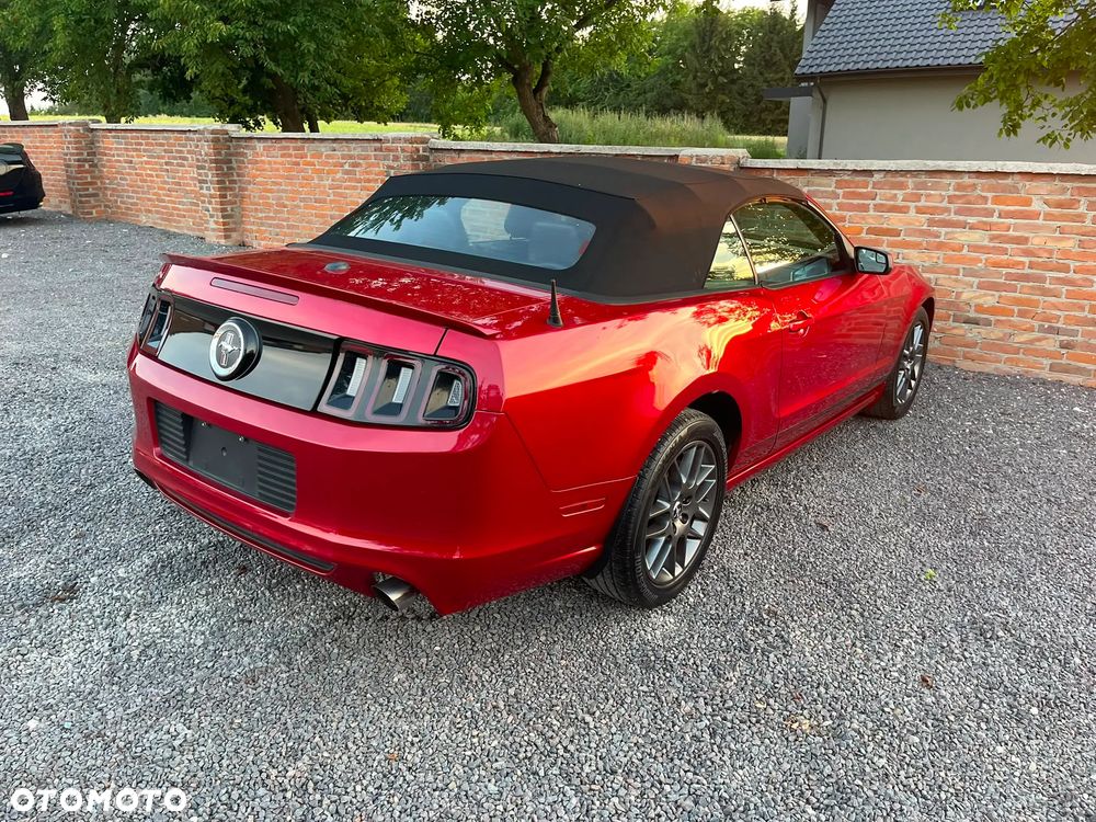 Ford Mustang 3.7 V6 Premium - 4