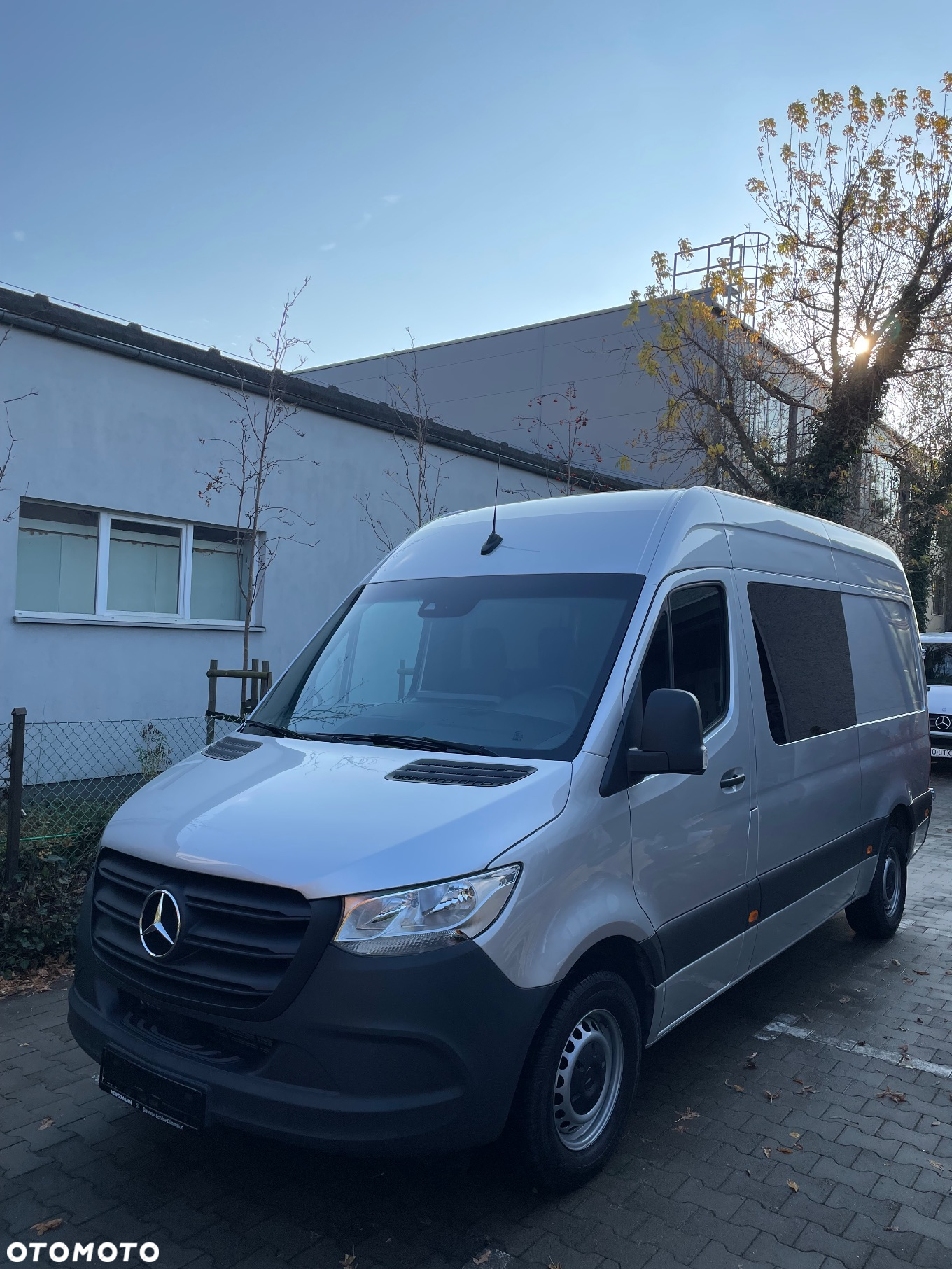 Mercedes-Benz Sprinter - 2