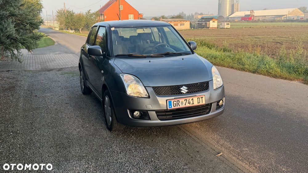 Suzuki Swift - 12